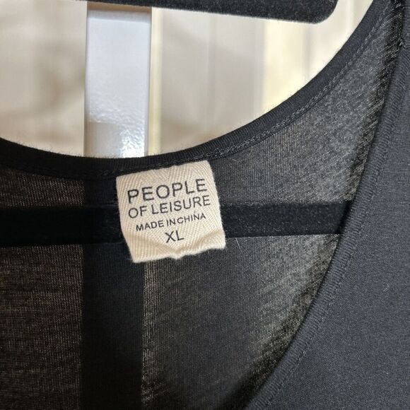 People Of Leisure Midi Dress Black Color Long Sleeves Ruffles Knit Size XL - Picture 3 of 7